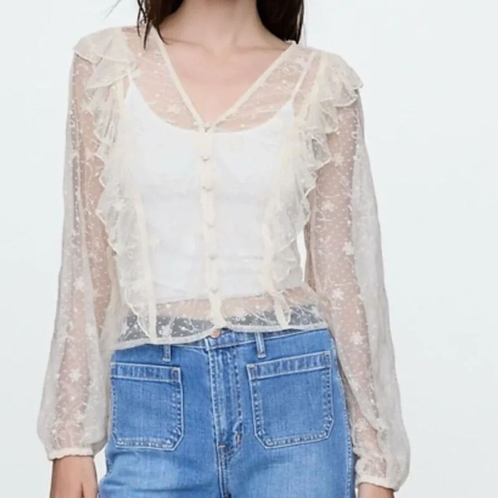 Gap Cream Recycled Lace Ruffle Top Sheer Fairy Coquette Size Large